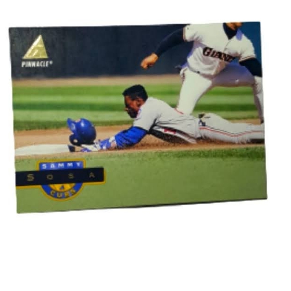 1994 Pinnacle Sammy Sosa MLB Trading Card #3